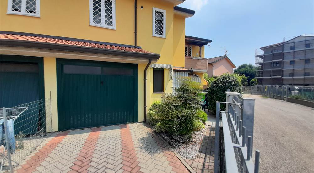 Posto auto privato