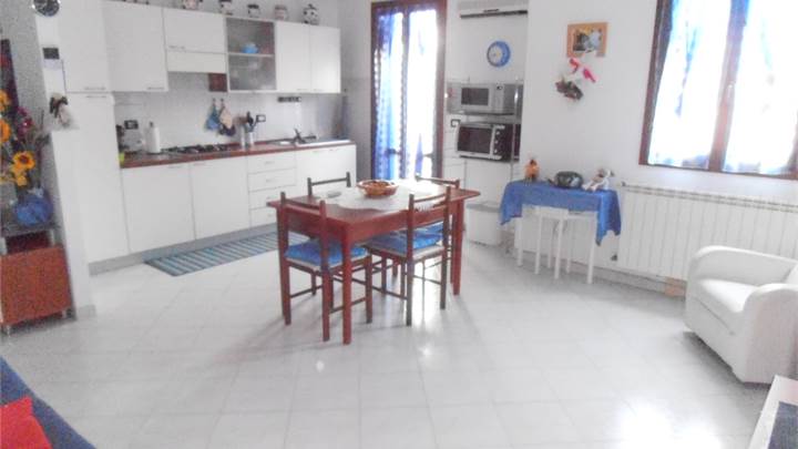 2 locali in vendita a Occhiobello